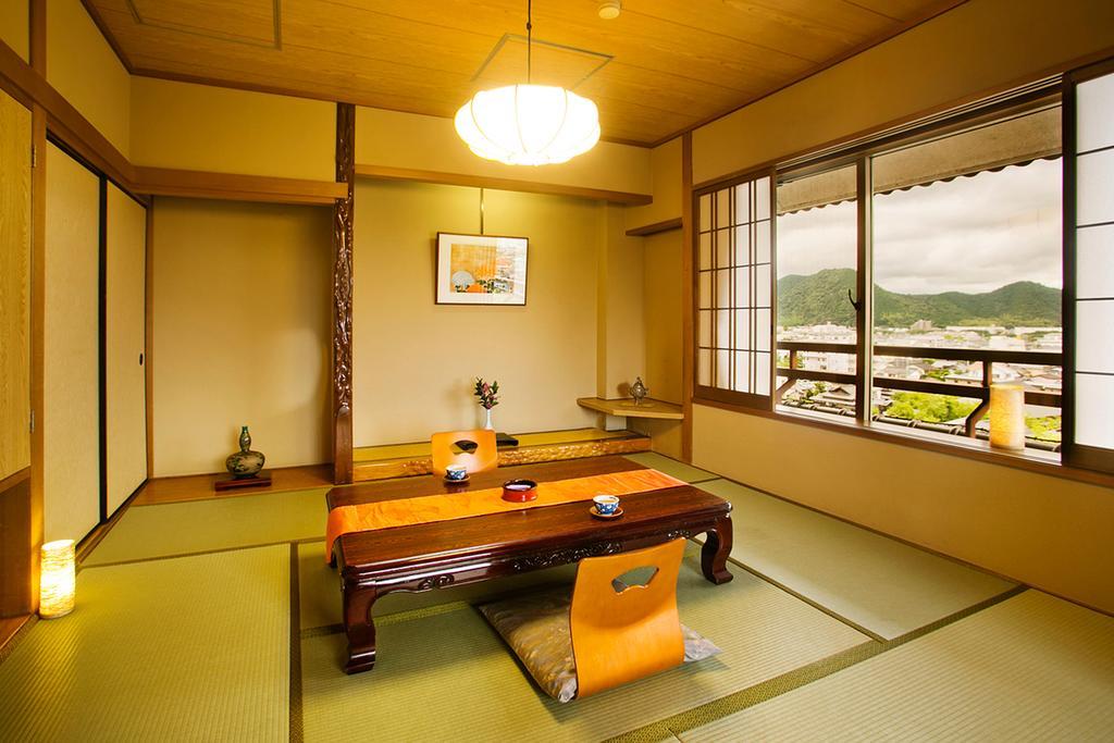 Hotel Tokiwa Yamaguchi Pokój zdjęcie