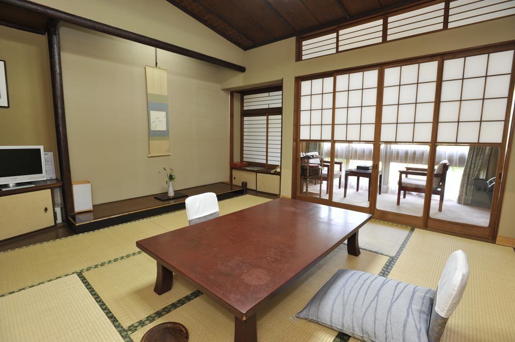 Hotel Tokiwa Yamaguchi Pokój zdjęcie