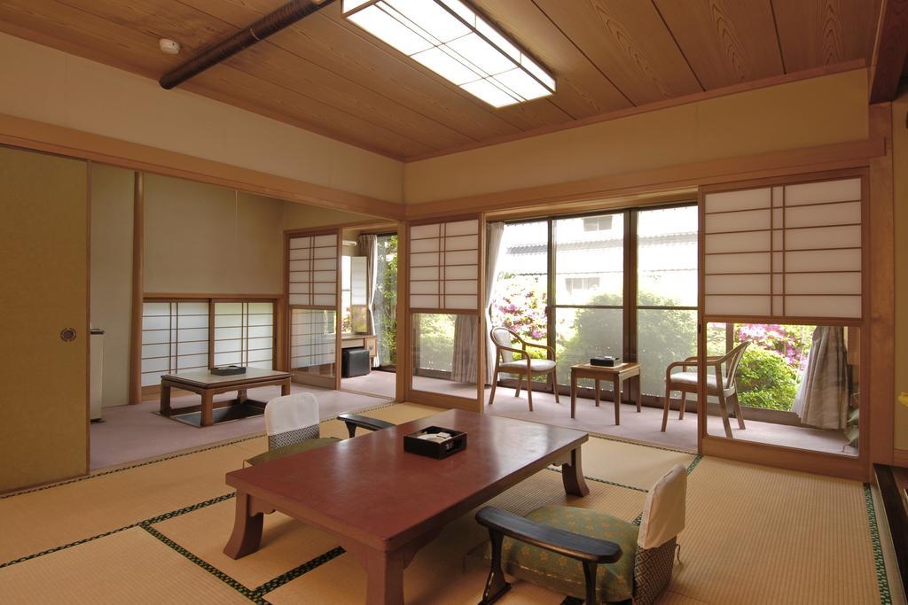 Hotel Tokiwa Yamaguchi Pokój zdjęcie